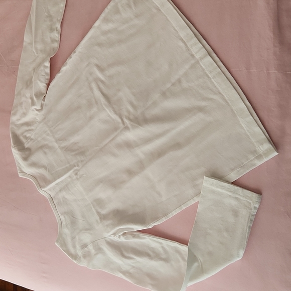 Carter's Kids size 8 white long sleeved top. - Picture 4 of 5